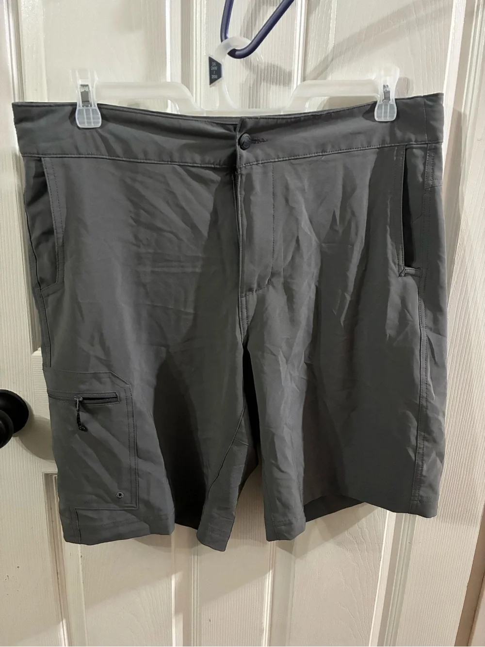 Magellan Men's Medium Quick-Dry Fish Gear Shorts